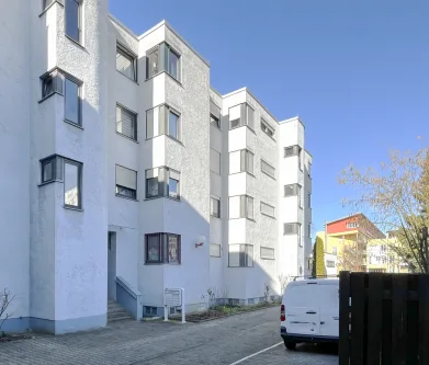 Hausansicht - Wohnung kaufen in Mainz - Premium-Angebot: Gonsenheim! 3-ZKB-Whg mit TG & Balkon! Freigestellt! Gut vermietbar, WG geeignet