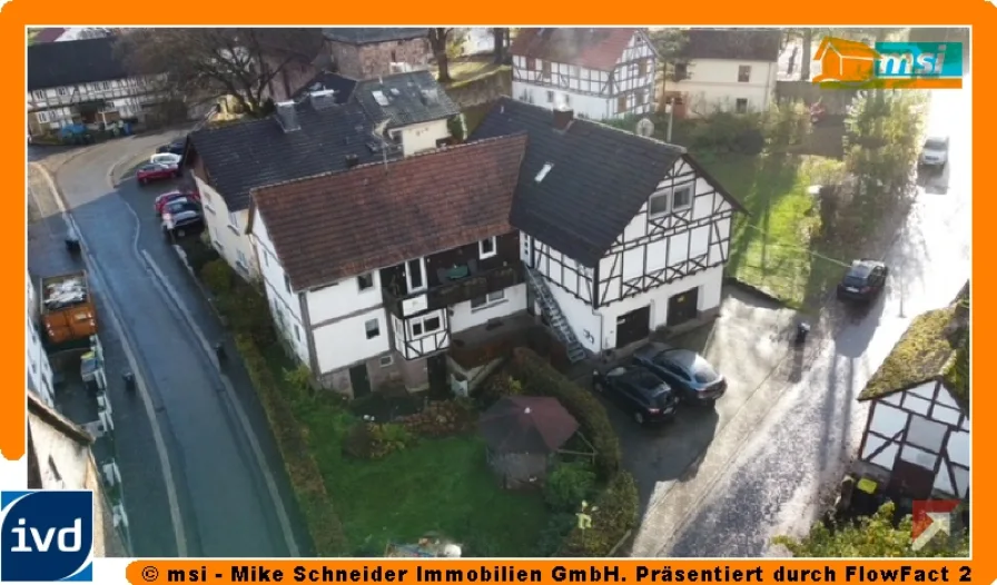 Außenansicht - Haus kaufen in Bad Zwesten - VIELE MÖGLICHKEITEN! HIER SIND SIE FLEXIBEL! KEINE KÄUFERPROVISION!