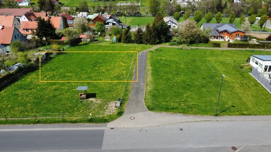 Blick auf das Grundstück - Grundstück kaufen in Schwalmtal - DIE IDEALE LAGE FÜR IHREN NEUBAU! KEINE KÄUFERPROVISION!