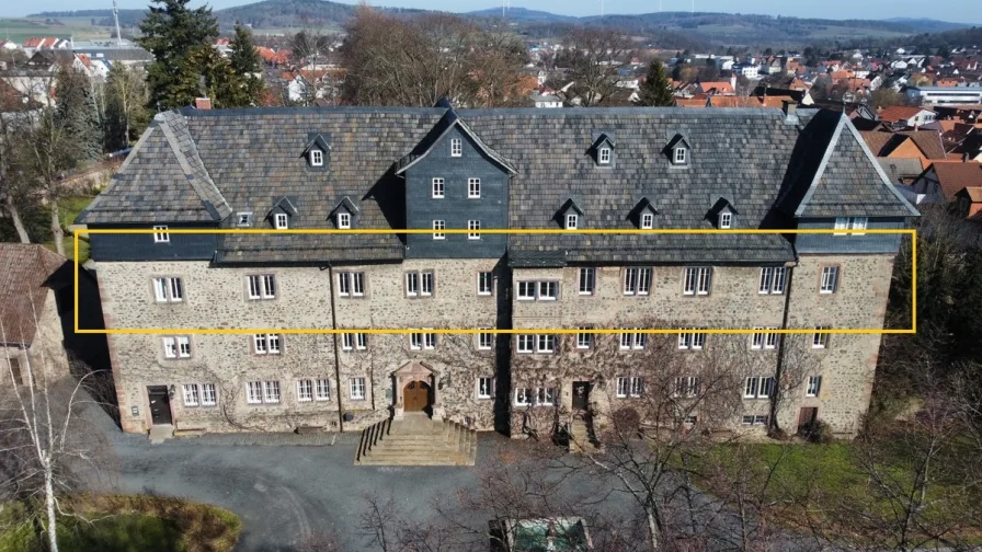 Vordernansicht - Büro/Praxis mieten in Lauterbach - GEPFLEGTE BÜRORÄUME IN HERRSCHAFTLICHEM UMFELD!