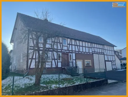 Vorderansicht - Haus kaufen in Lauterbach - CHARMANTER HOF MIT GROßEM GARTEN! KEINE KÄUFERPROVISION!