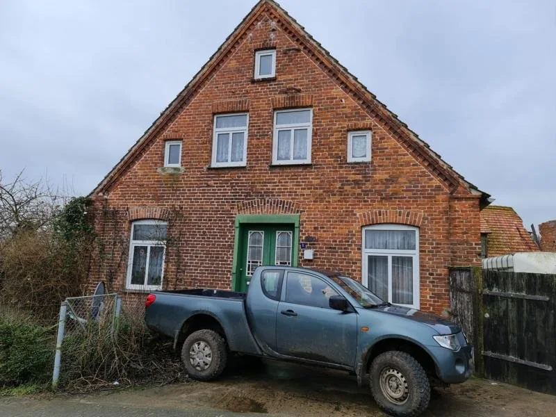 Wohnhaus - Grundstück kaufen in laage-Liessow - ca. 7.km. von Laage... knapp 20 km. nach Güstrow