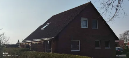 Vorderansicht - Haus kaufen in Wymeer - Herrliche Doppelhaushälfte nahe Niederländische Grenze!! Bunde-Wymeer!!