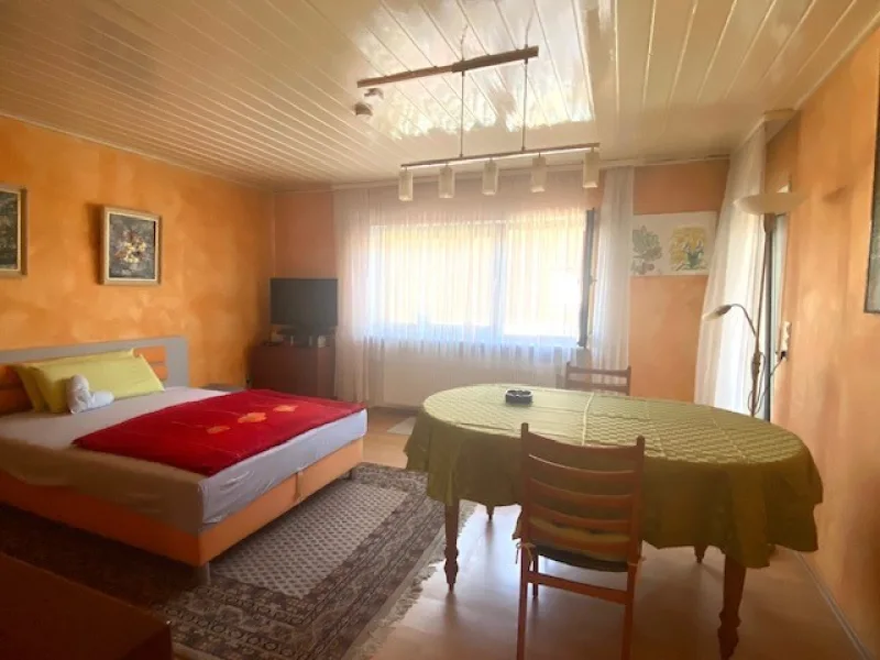 OG Schlafzimmer 1 