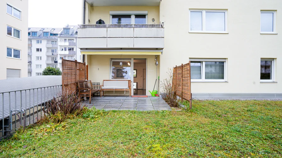 Terrasse mit Gartennutzung