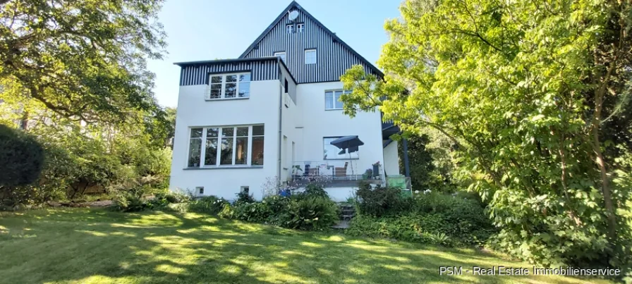 Leben wie im Urlaub - Haus kaufen in Waldems / Tenne - Schönes Mehrgenerationshaus mit 3 Wohnungen auf einem traumhaften Grundstück mit herrlicher Aussicht