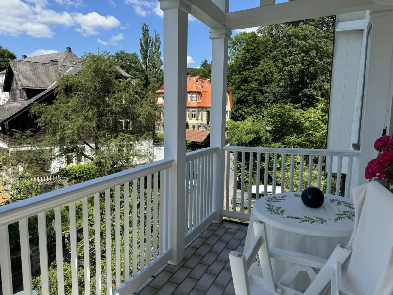 Balkon - Wohnung mieten in Königstein - Renovierte geräumige 2,5-Zimmer-Wohnung für Naturliebhaber