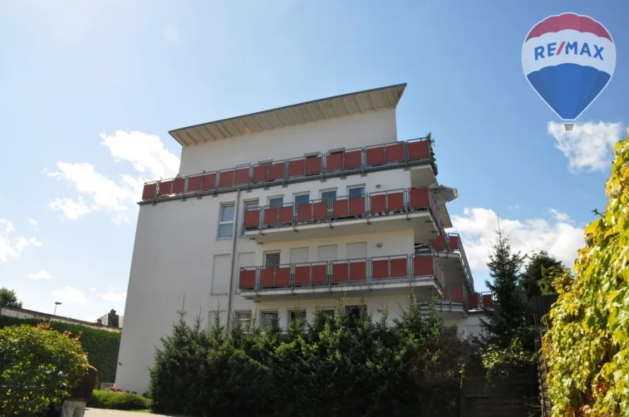 01 Außenansicht - Wohnung mieten in Limburg - Moderne 2 ZKB-Wohnung in zentraler Lage von Limburg