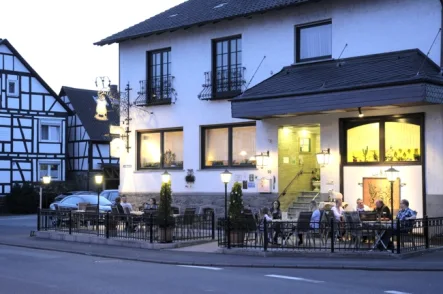 Feierabend - Gastgewerbe/Hotel kaufen in Schotten -Rainrod - SCHOTTEN / VOGELSBERGKREIS - rentabler Landgasthof/ Hotel Garni 30 Betten2 Gaststuben, Terrasse, Biergarten