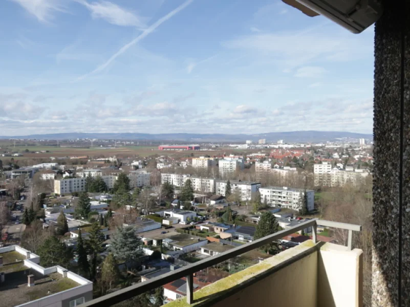 WEITBLICK 15.OG  - Wohnung kaufen in Mainz - Mainz-Bretzenheim  3ZKB Loggia, 85m², EBK, 15. OG, Keller, Stellplatz, BARRIEREFREI