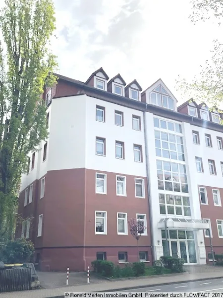 Hausansicht Löberstr 35 - Wohnung kaufen in Erfurt - vermietete 4-Raumwohnung mit Balkon und Lift in der Löbervorstadt  - hochwertig ausgestattet