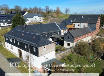 DJI_0245 - Haus kaufen in Remptendorf - Großer Bauernhof mit viel Potenzial!