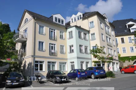 Außenansicht - Wohnung mieten in Bad Lobenstein - Gemütliche Dachgeschosswohnung mit Blick auf den Stadtteich 