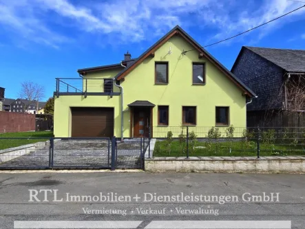 Außenansicht - Haus kaufen in Saalburg-Ebersdorf - Eine Immobilie zum Einziehen!