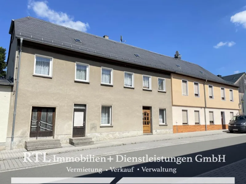 Außenansicht  - Haus kaufen in Schleiz  - Reihenmittelhaus mit Potenzial