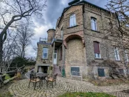 Terrasse und Haus