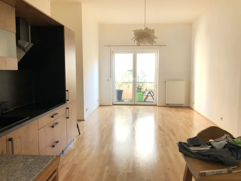 Wohn- Essbereich 2 - Wohnung kaufen in Wiesbaden - +++KLEIN, ABER OHO: GEPFLEGTER NEUBAU MIT ALTBAU-FLAIR! +++