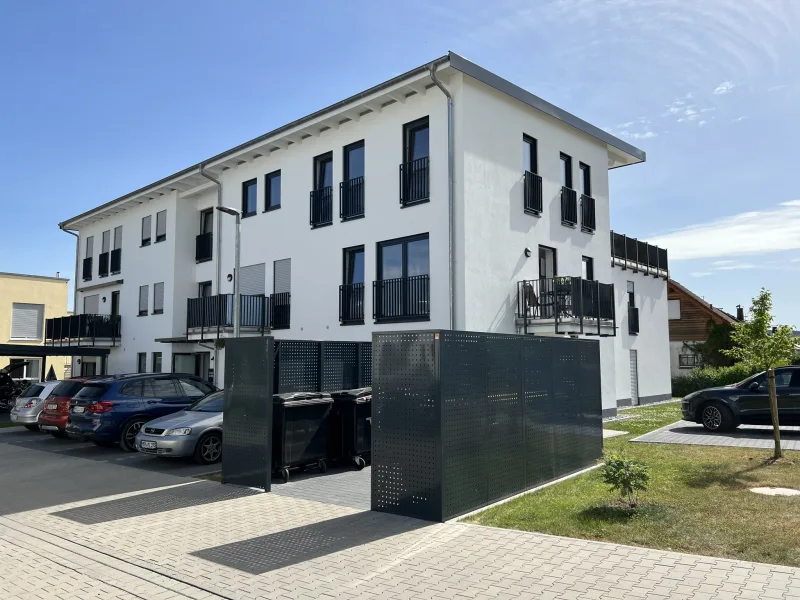 Außenansicht Gebäude - Wohnung kaufen in Steinau - **Kapitalanlage Appartement - fest vermietet an benachbartes Pflegeheim**