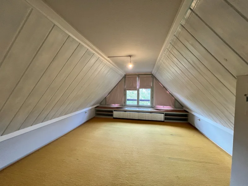 Kinderzimmer 1 Spitzboden