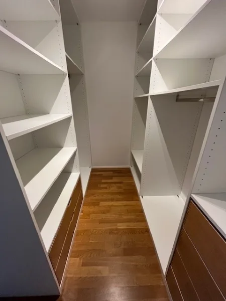 Einbauschrank