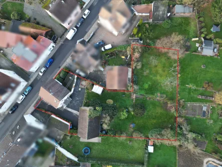 Luftaufnahme Grundstück - Grundstück kaufen in Hofheim am Taunus / Langenhain - Ihr Neubautraum mit Gartenidylle – Grundstück in zweiter Baureihe