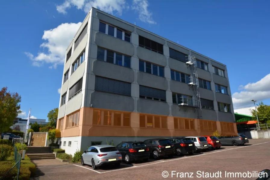 Bürofläche - Büro/Praxis mieten in Hösbach - Großzügige Büroflächen im Gewerbegebiet Hösbach