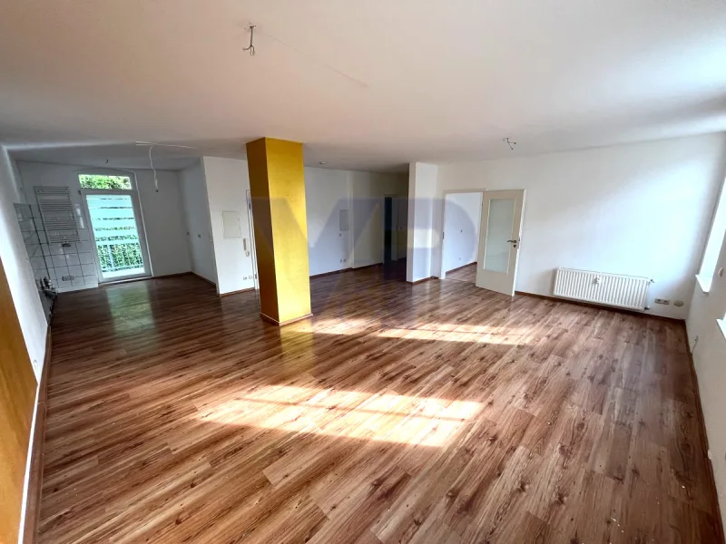 Wohnbereich - Wohnung mieten in Gera - Großzügige Etagenwohnung mit grünem Blick...!!!