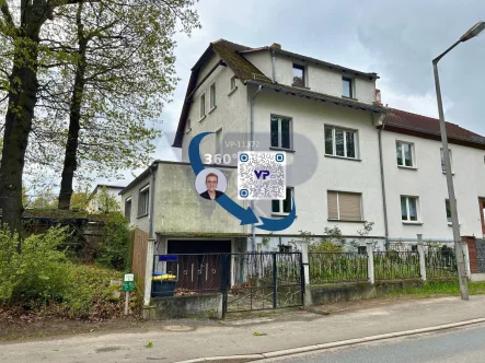 Außenansicht - Haus kaufen in Gera - PROVISIONSFREI* - Grüne Kapitalanlage - VOLL VERMIETET!