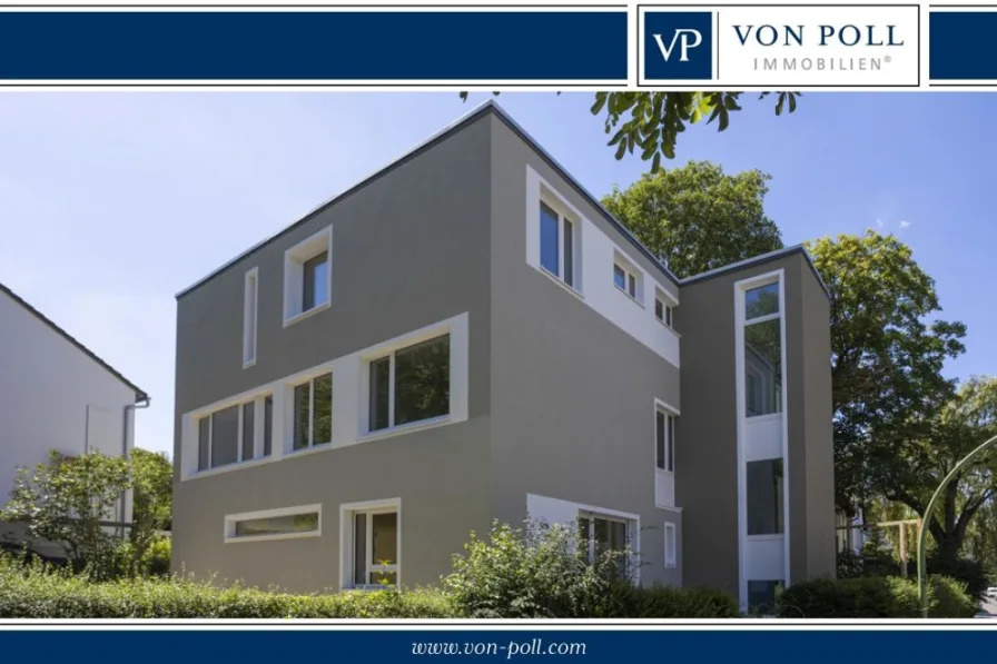 Außenansicht-Logo - Wohnung kaufen in Frankfurt am Main - Großzügige Wohnetage für Familien mit sechs Zimmern in grüner Wohnlage