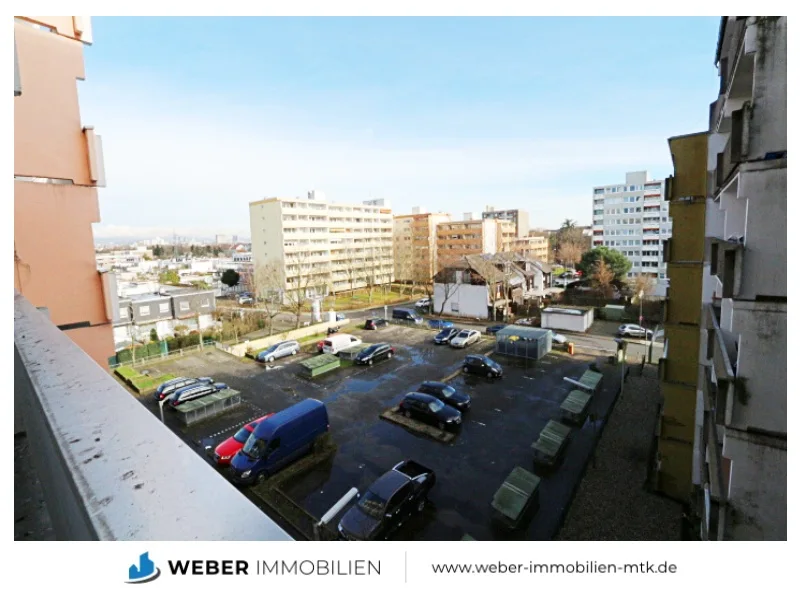 Ausblick Balkon Expose - Wohnung kaufen in Frankfurt - INVEST - Langjährig vermietet