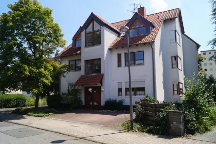 Ansicht - Wohnung mieten in Rüsselsheim - wohnen in 3 FH mit großer Dachterrasse