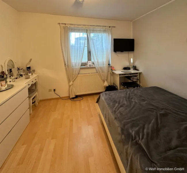 Schlafzimmer Ansicht 1