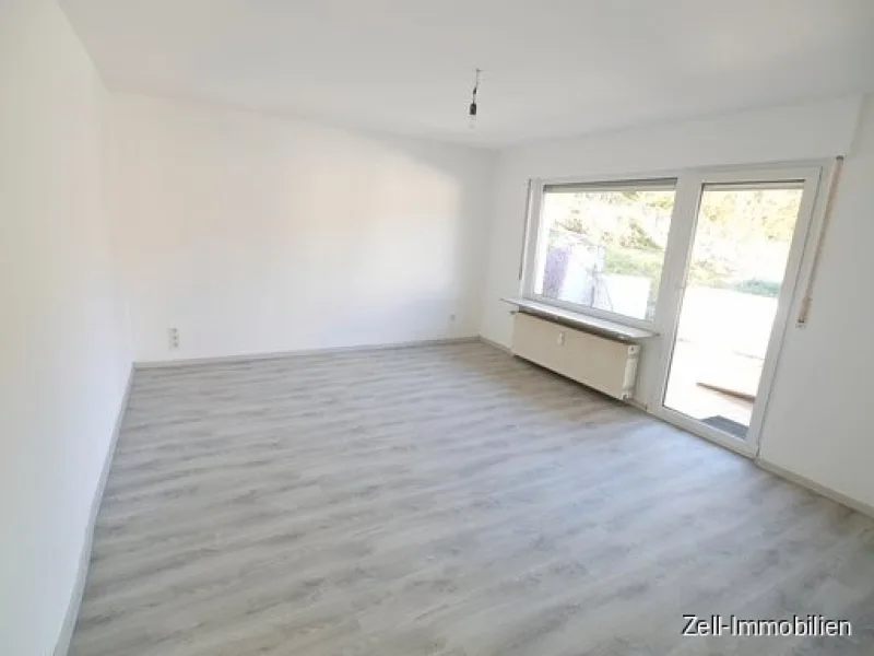  - Wohnung mieten in Rüdesheim am Rhein / Aulhausen - 4-Zimmer Wohnung mit Terrasse und Garten