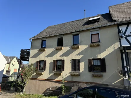 Ansicht - Haus kaufen in Bornich - Einfamilienhaus mit Scheune in Bornich zu verkaufen