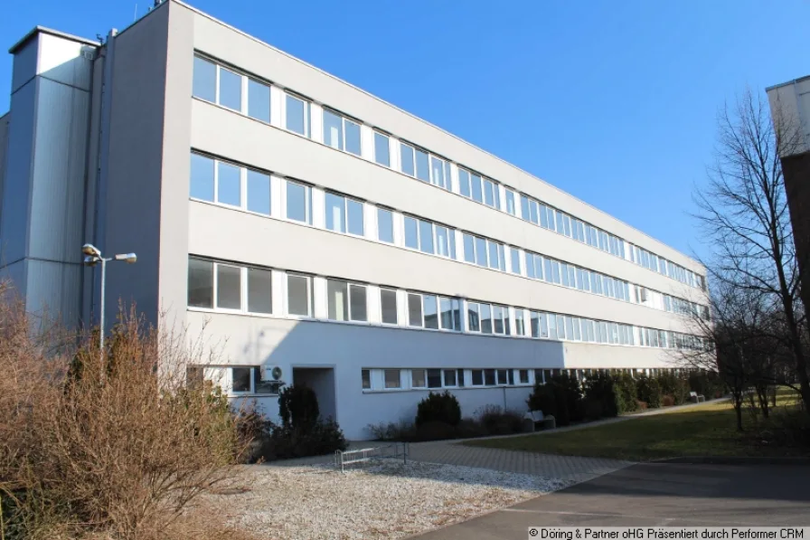 Objektansicht - Büro/Praxis mieten in Gera - schöne Büroflächen mit Pkw-Stellplätzen in verkehrsgünstiger Lage Nähe Autobahn A4 !!!