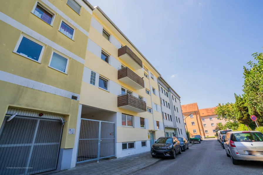 Ansicht Nord - Wohnung kaufen in München - ***Heike Borchers Immobilien***Charmante Wohlfühl(t)räume in idealer City-Lage***