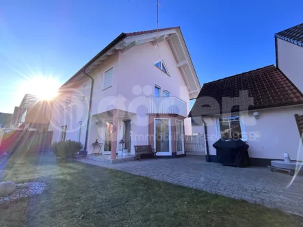 Garten und Gebäuderückseite - Haus kaufen in Aschaffenburg / Obernau - Familienschmuckstück in einwandfreien Zustand & TOP-Lage!