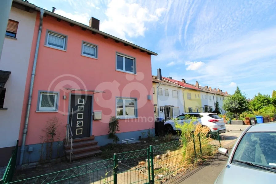 g12636_77 - Haus kaufen in Kleinostheim - Ein Haus für Familien mit Garten und Garagen