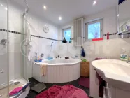 Badezimmer EG