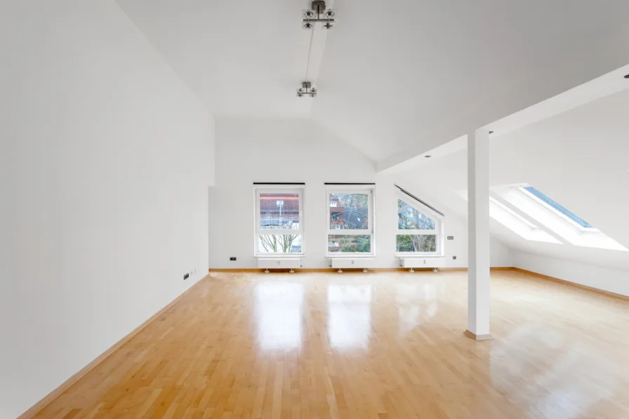  - Wohnung kaufen in Berlin - Exklusive Split-Level-Maisonette in Dahlem: Luxus, Stil und großzügiger Raum auf zwei Etagen