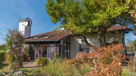 Südansicht - Haus kaufen in Vilsheim - PROVISIONSFREI* - Einfamilienhaus mit Wintergarten, EBK und Doppelgarage in Vilsheim, Lkr. Landshut