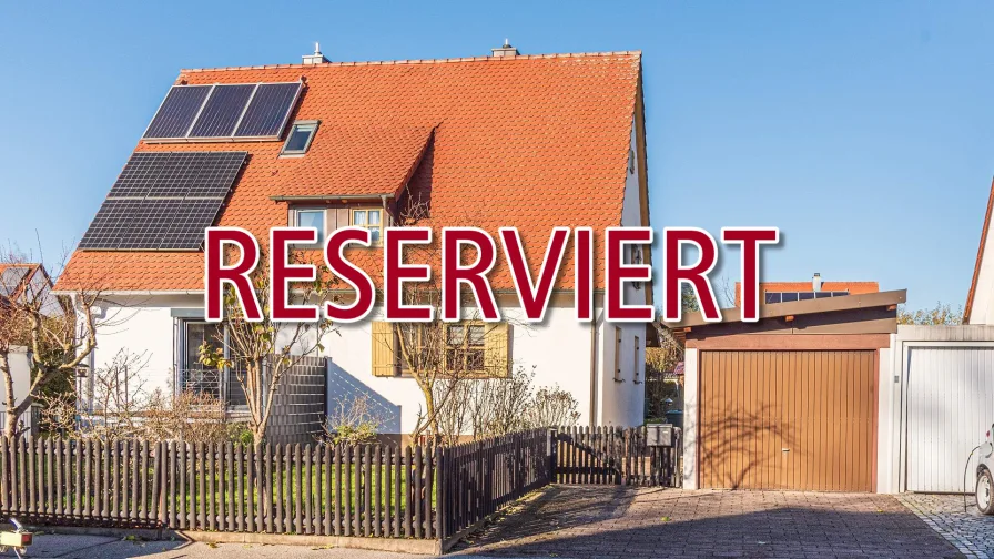 Das Haus ist bereits reserviert - Beurkundung Ende Februar - Haus kaufen in Landshut - PROVISIONSFREI* - für Kapitalanleger - Doppelhaushälfte m. Garage in der Landshuter Wolfgangsiedlung