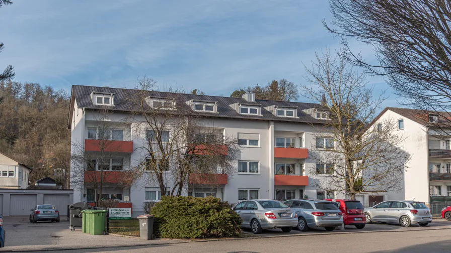 Südansicht - Wohnung mieten in Altdorf - 3-Zimmer-Dach-Wohnung, Landshut-Altdorf