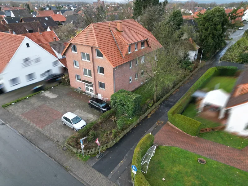 Titelbild - Wohnung kaufen in Lübbecke - Demnächst Bezugsfrei - 2 ZKB in guter Lage von Lübbecke