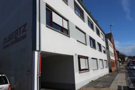 Aussenansicht - Wohnung kaufen in Aachen - Gepflegte vollmöblierte Eigentumswohnung mit Stellplatz in Aachen Eilendorf