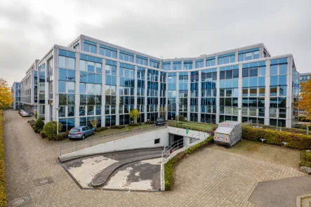 Repräsentativ - Büro/Praxis mieten in Freiburg - Flexible Büroflächen mit 291 m² - 1.384 m² im ansprechenden Büroensemble auf der Freiburger-Haid