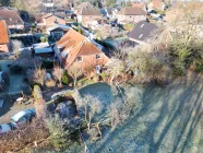 Blick vom Wasserschutzgebiet zum Haus 