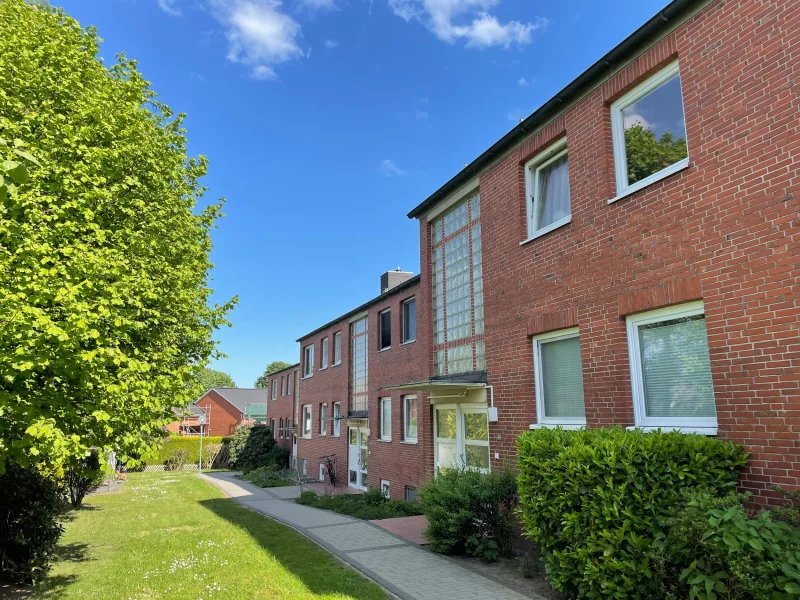 Ansicht 1 - Wohnung kaufen in Stade - Investieren leicht gemacht: Vermietete 4-Zimmer-Wohnung in Stade-Hohenwedel