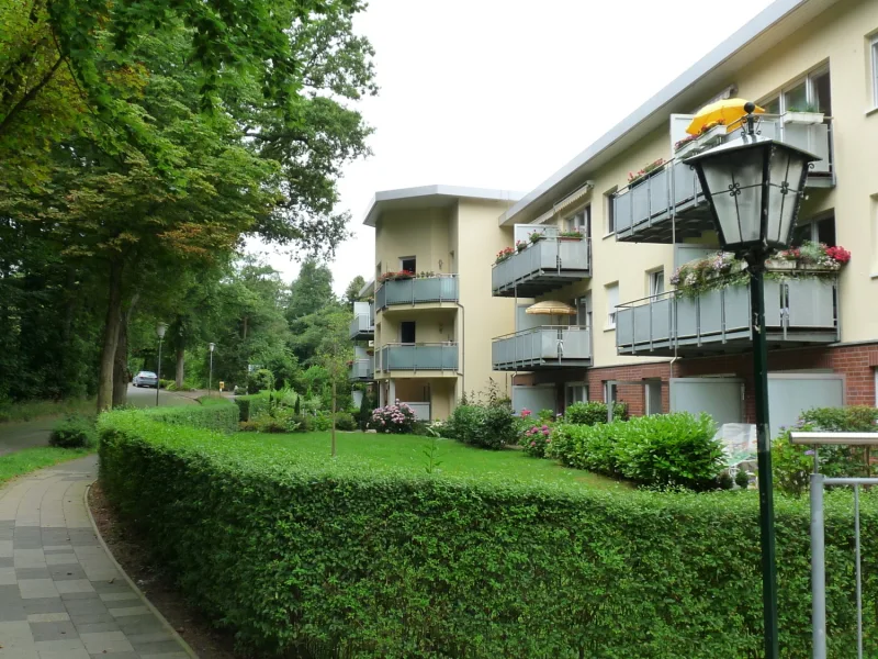 Außenansicht - Wohnung mieten in Stade - Stilvoll sanierte 2-Zimmer-Wohnung in Toplage