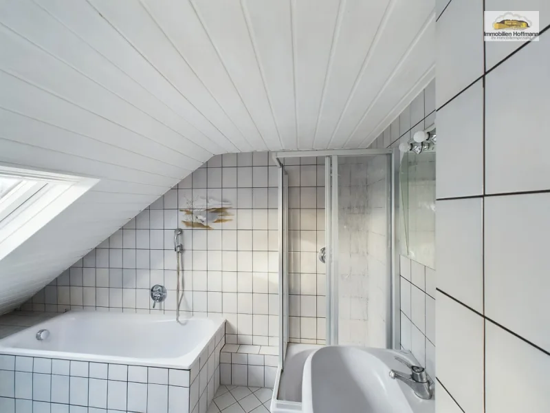 Badezimmer DG